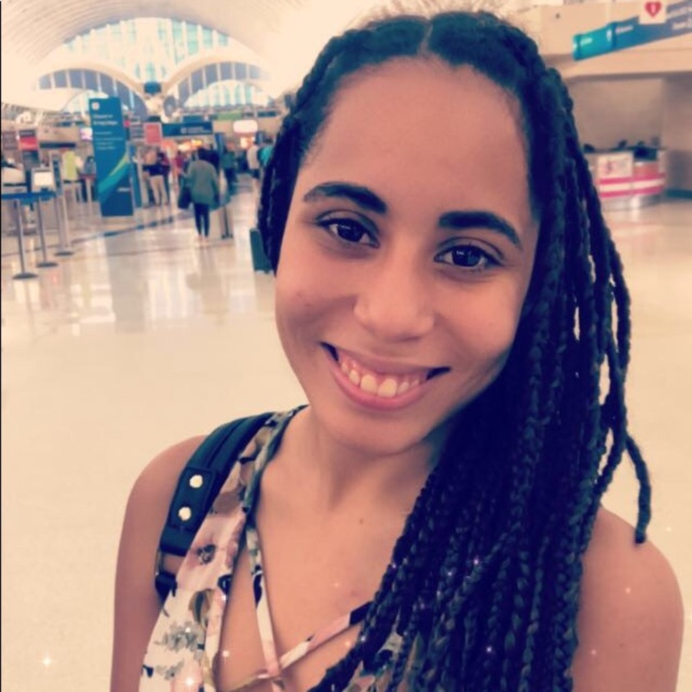 Meet your Posher, Lexi